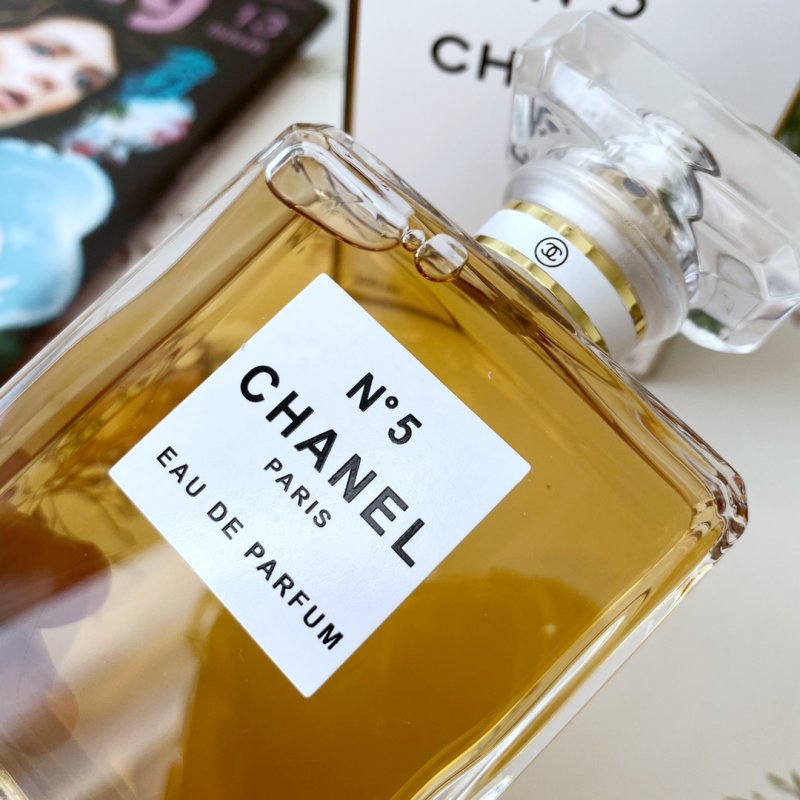 Chanel No.5 Eau de Parfum 100ml view
