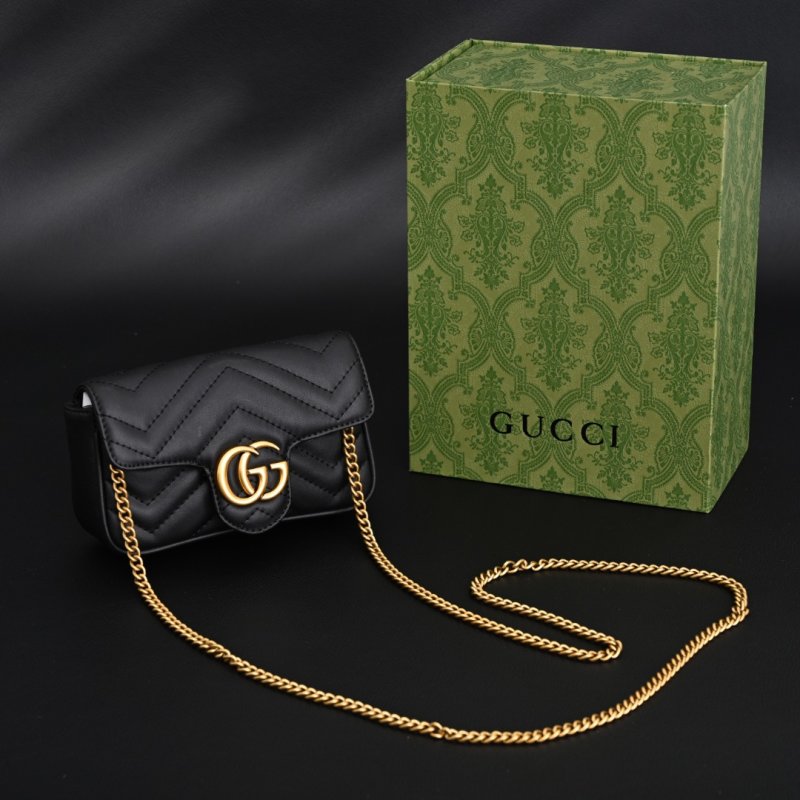 Gucci GG Marmont Mini Black Chevron Chain Bag