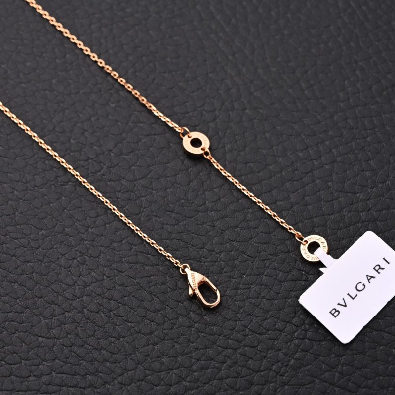 Bvlgari Fan Pendant Gold Necklace Red Stone view