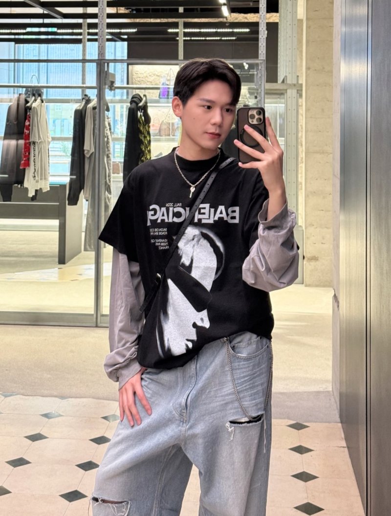 Balenciaga Black Graphic Short Sleeve T-Shirt