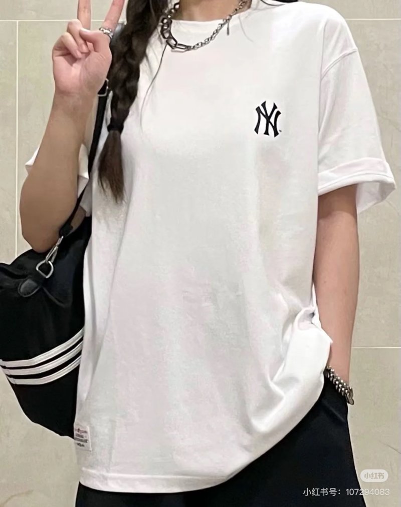 MLB Floral Back Print Oversized T-Shirt White view
