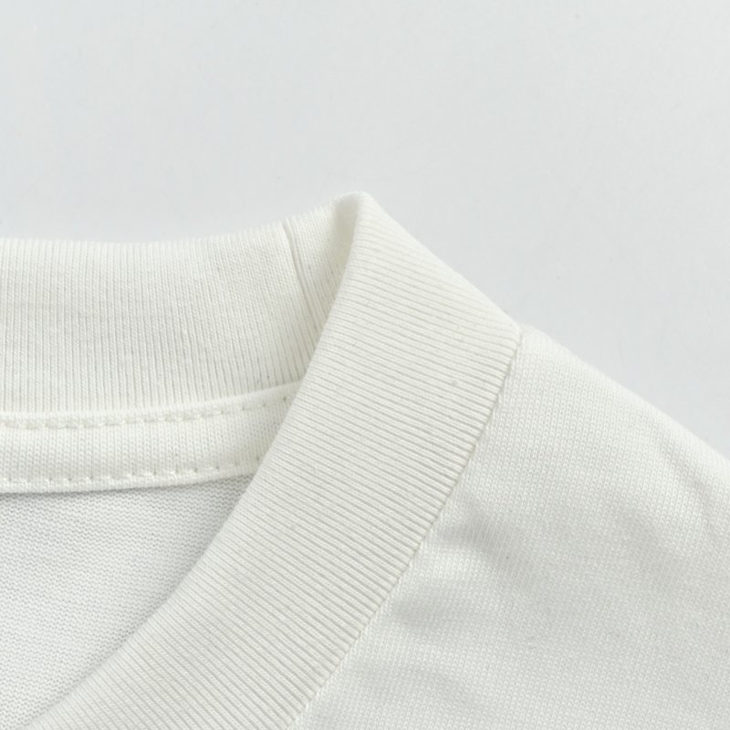 Louis Vuitton Monogram Gradient Embroidered White T-Shirt view