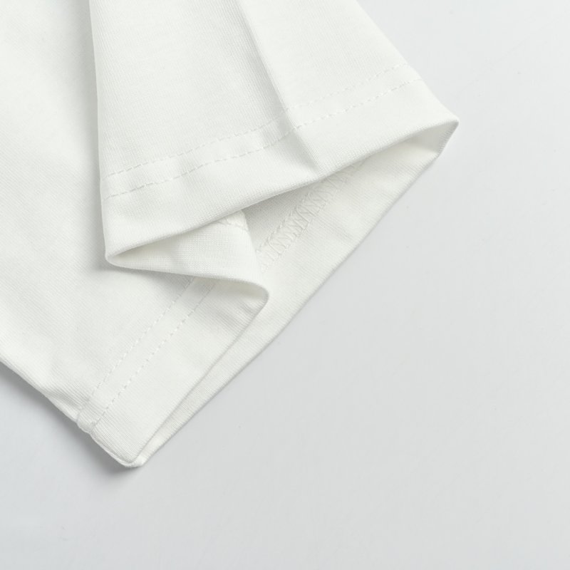 Louis Vuitton Monogram Gradient Embroidered White T-Shirt view