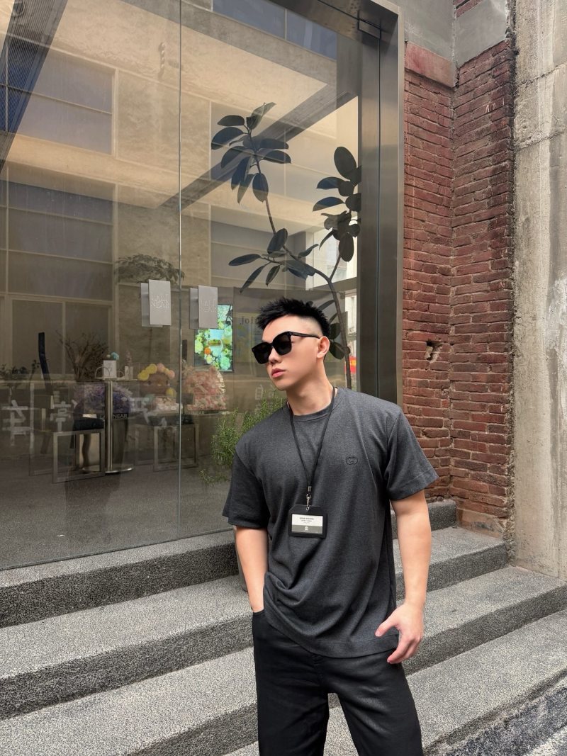 Gucci GG Embroidered T-Shirt Charcoal Grey view