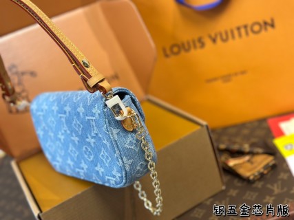 Louis Vuitton Mahjong Denim Crossbody Bag Blue view 6