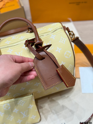 Louis Vuitton Speedy Monogram Handbag - Cream/Brown view 7