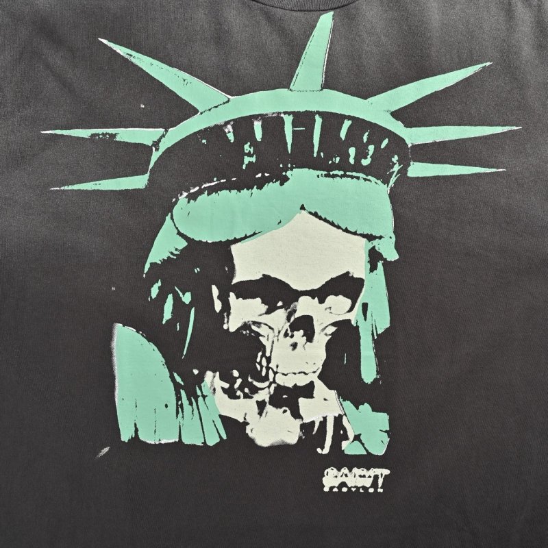 Statue Liberty Skull Graphic Black Short Sleeve T-Shirt view