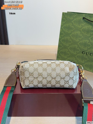 Gucci Vanity Canvas Shoulder Bag with GG Monogram view 7