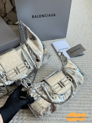 Balenciaga Pamela Pin-Buckle Shoulder Bag Black view 2