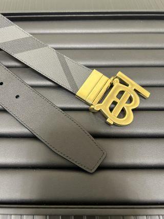 Burberry London Check Belt Gold Buckle Gray view 3
