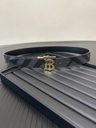 Burberry London Check Belt Gold Buckle Gray view 5