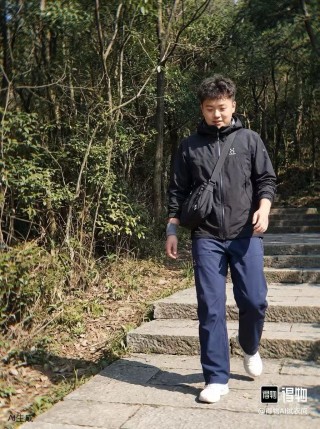 Navy Blue Cargo Pants - Relaxed Fit view 3