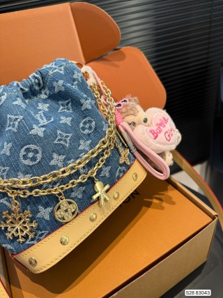 Louis Vuitton Denim Bucket Bag Blue Monogram view 7