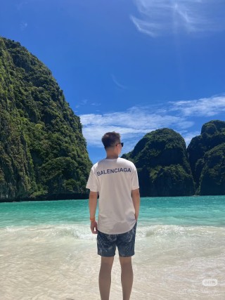 Balenciaga White Logo T-Shirt view 5