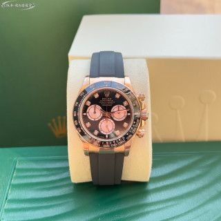 Rolex Daytona Rose Gold Black Dial Chronograph Watch view 4