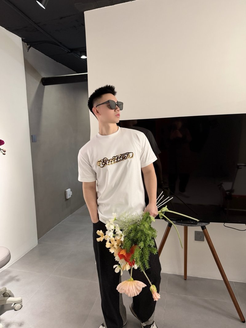 White Crew Neck T-Shirt with Gold Chain Embroidered Graphic view