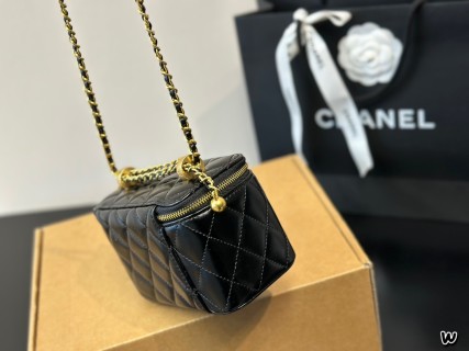 Chanel Box Bag Black Quilted Dual Gold Hardware view 7