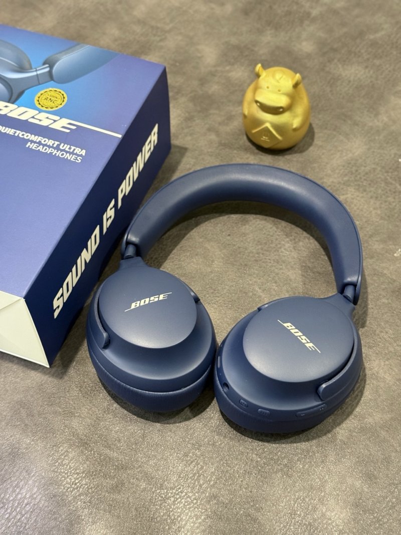 Bose QuietComfort Ultra Headphones - Midnight Blue
