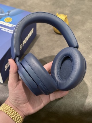 Bose QuietComfort Ultra Headphones - Midnight Blue view 5