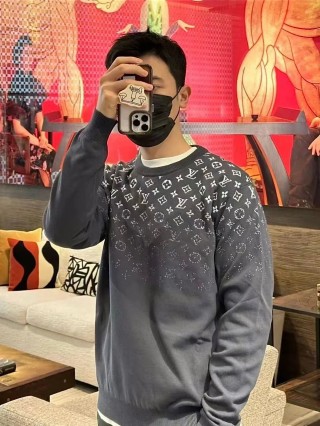 Louis Vuitton Monogram Knit Sweater Grey view 7