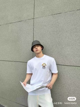 White Graphic Print Short Sleeve T-Shirt view 2