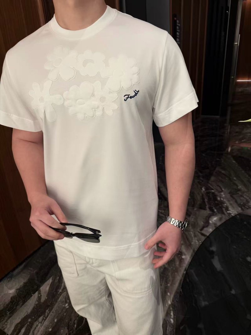 Fendi White Cloud Print Crew Neck T-Shirt