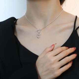 Silver-Tone Oval Link Pendant Necklace view 3