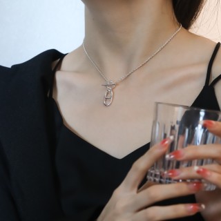 Silver-Tone Oval Link Pendant Necklace view 5