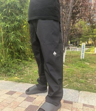 Stone Island Black Cargo Pants view 2