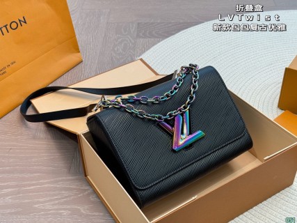Louis Vuitton Twist Black Epi Leather Shoulder Bag view 1