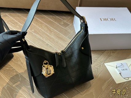 Dior Voyage Black Leather Shoulder Bag with Gold Hardware view 2