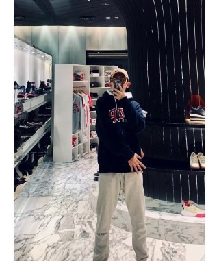 Essentials Fear of God Relaxed Fit Joggers Sage Grey view 2