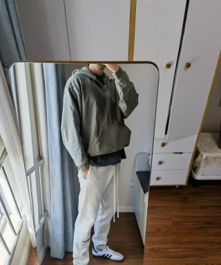 Essentials Fear of God Relaxed Fit Joggers Sage Grey view 4