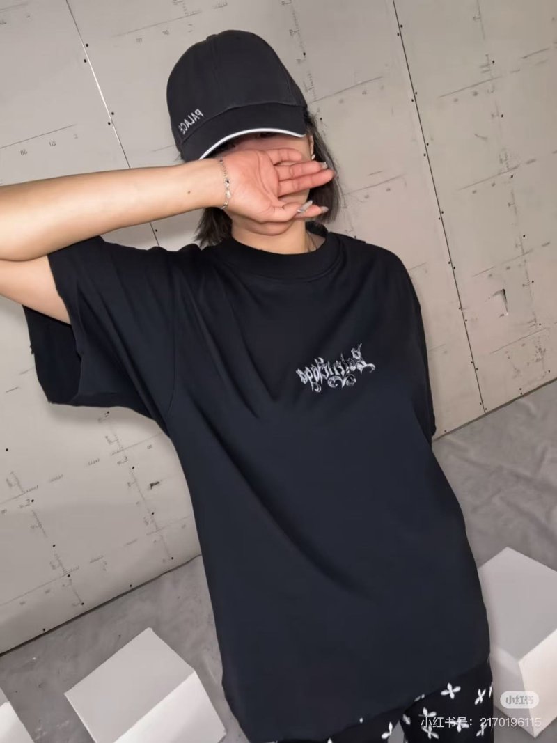 Black Oversized Short Sleeve Graphic T-Shirt