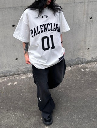 Balenciaga 01 Logo White T-Shirt view 1