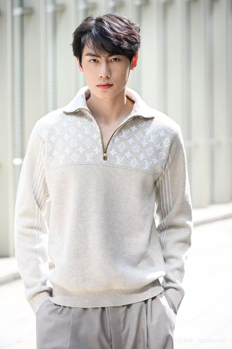 Louis Vuitton Monogram Half-Zip Wool Blend Sweater Beige view