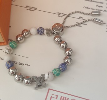 LV Recycled Monogram Beads Bracelet – Multi view 3