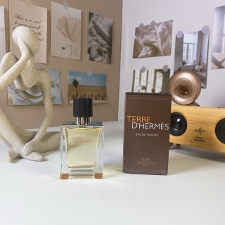Hermès Terre d'Hermès Eau de Toilette 50ml video