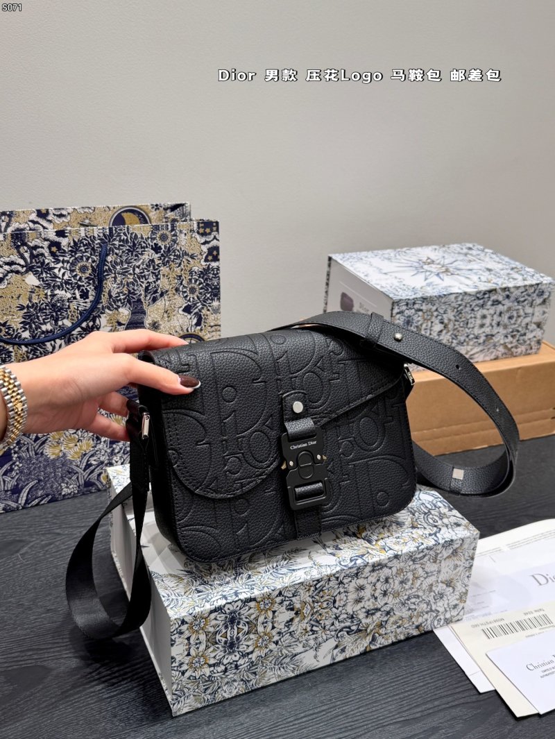 Dior Saddle Messenger Bag Black
