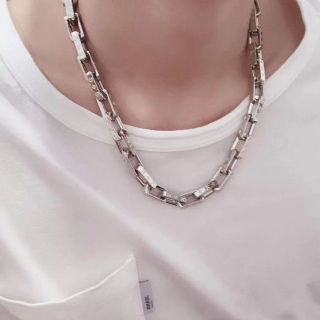 Louis Vuitton Monogram Silver Chain Necklace view 8