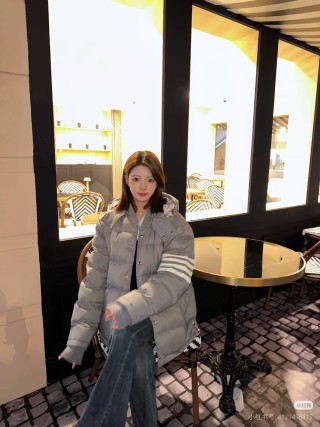 Grey Puffer Down Jacket with Stripe Sleeve Detail view 7