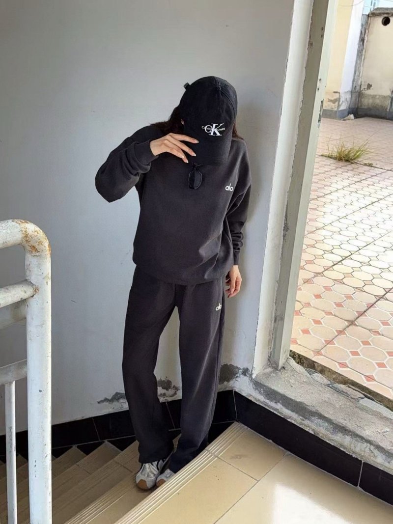 Essentials Fear of God Relaxed Fit Sweatpants Charcoal view