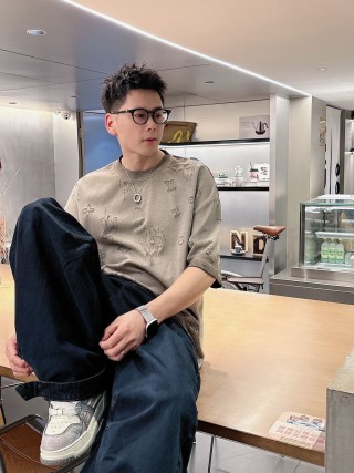 Louis Vuitton Monogram Distressed Grey T-Shirt view 4