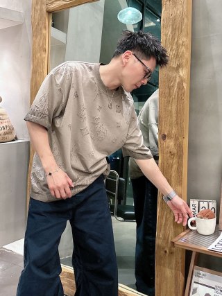 Louis Vuitton Monogram Distressed Grey T-Shirt view 9