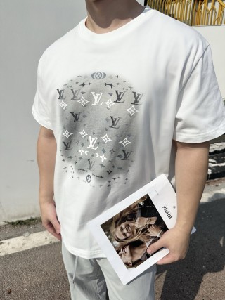 Louis Vuitton Monogram Print White T-Shirt view 6
