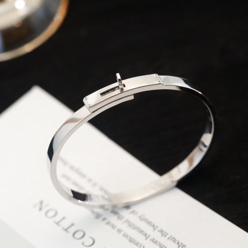 Hermès Kelly Inspired Rotation Lock Bangle Bracelet Silver view