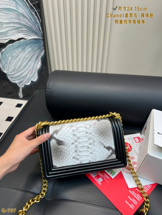 Chanel Le Boy Crossbody Bag - Black & White Python view 3