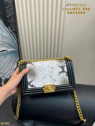 Chanel Le Boy Crossbody Bag - Black & White Python view 7