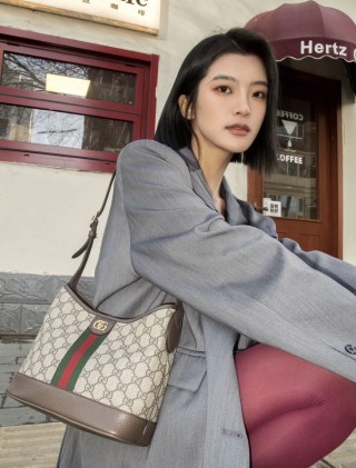 Gucci Ophidia GG Canvas Bucket Bag Beige view 1