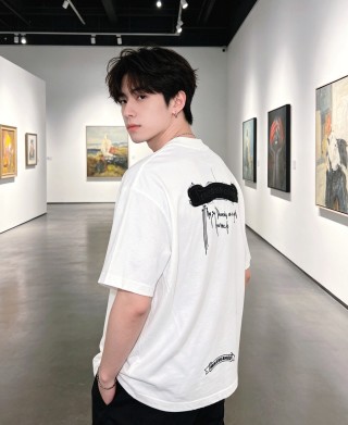 Chrome Hearts White Cross Graphic T-Shirt view 5